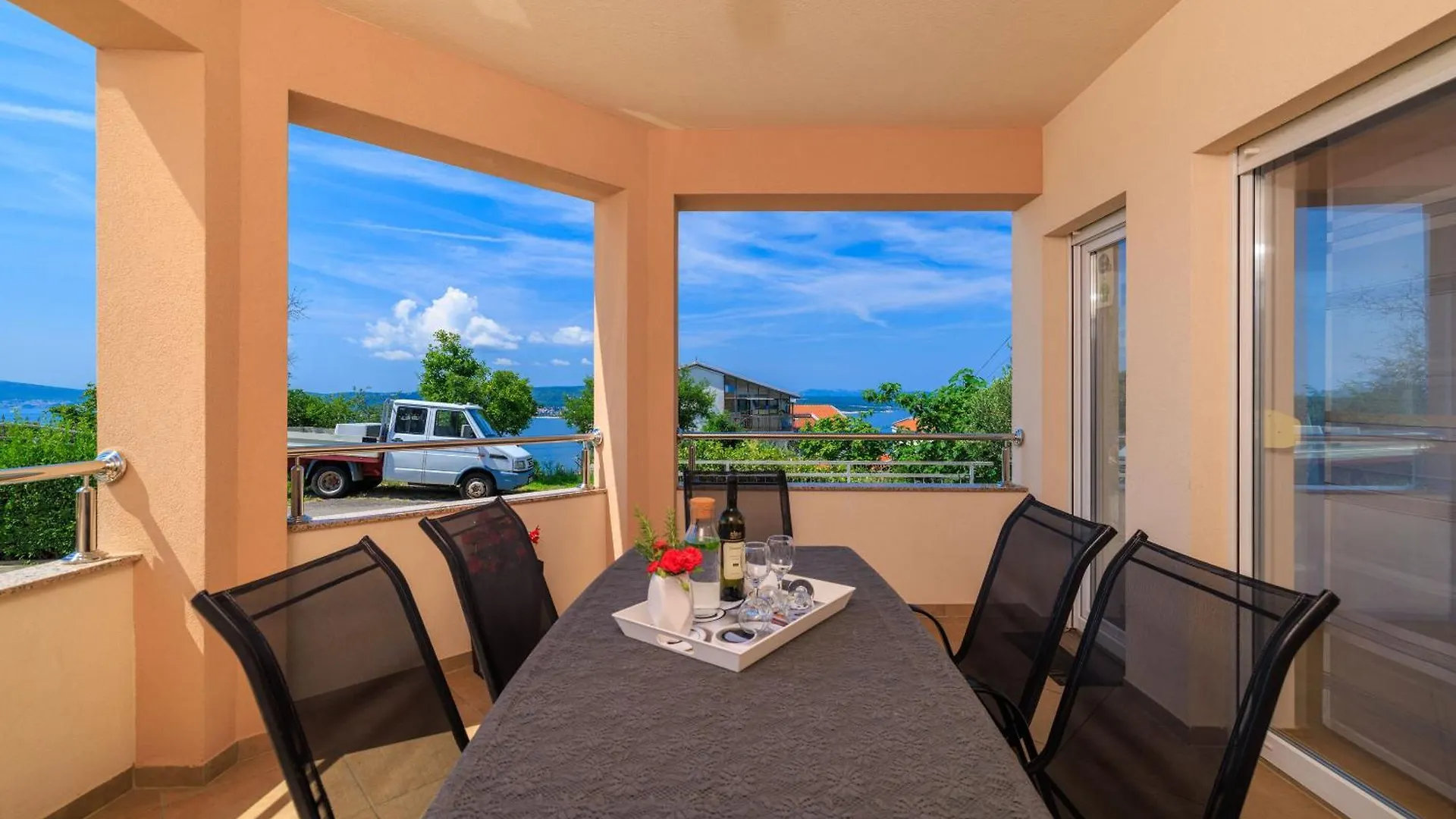 Apartment Ereiz Crikvenica 0*,