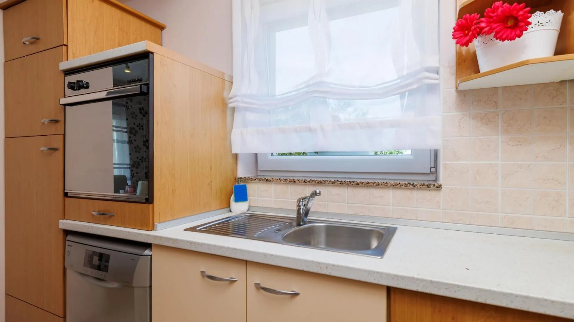 Apartment Ereiz Crikvenica 0*,  Croatia